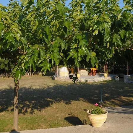 Apartmán μaria αpartments Apolpaina